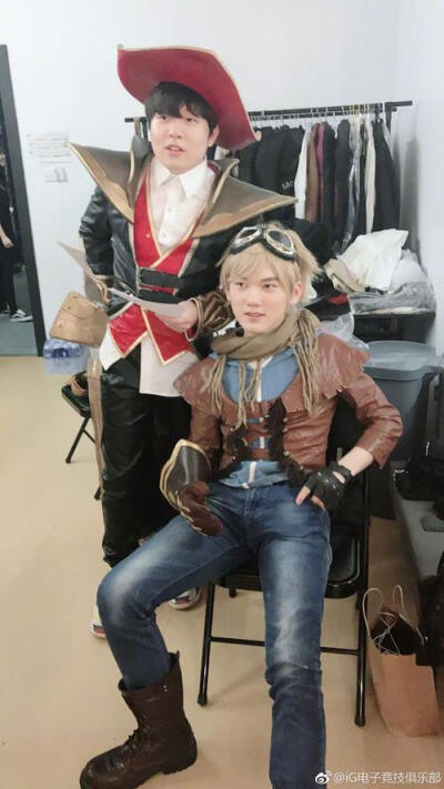 明的赛训反 明的赛训反